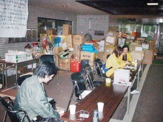 �{�����e�B�A�Z���^�[